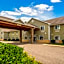 Crandon Inn & Suites