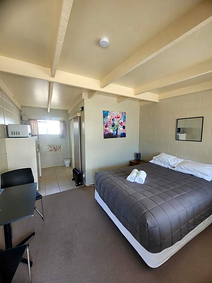 Railway Hotel/Motel Hokitika