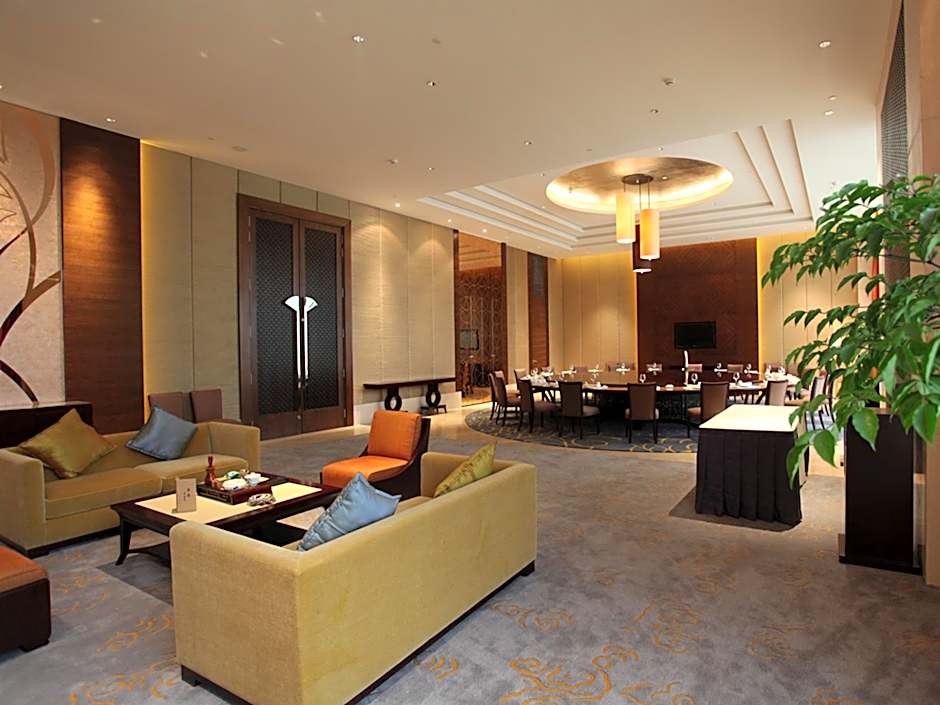 HJ International Hotel