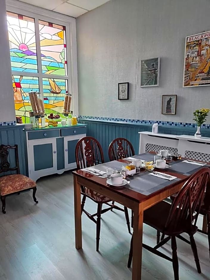 Sirocco Blues Guest House – Blackpool