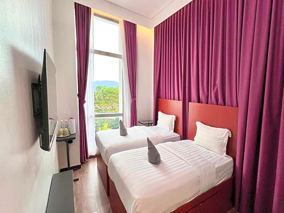 Capital O 90985 Margo Hotel KK