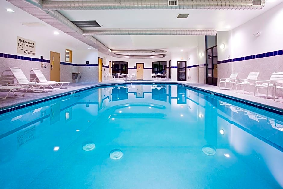 Hampton Inn & Suites Parker