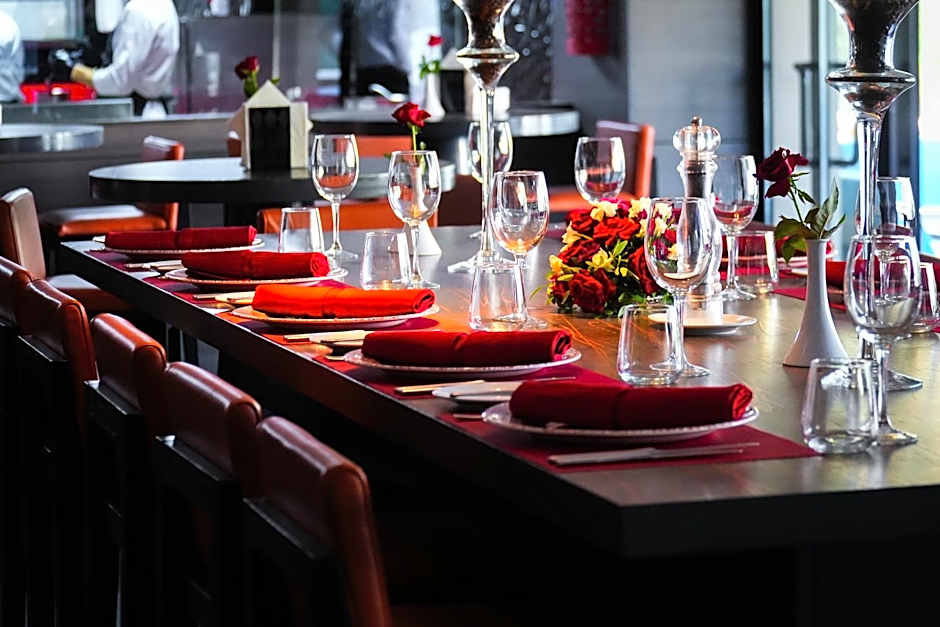 Royal Tulip City Center