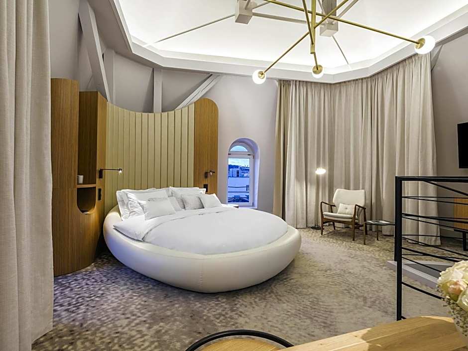 Photo 1 of 10 of Duplex 1 King Bed Suite