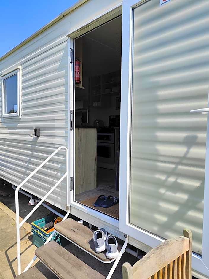 STATIC CARAVAN HOTEL in EDINBURGH