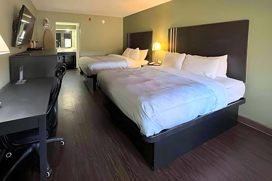 Quality Inn & Suites Panama City