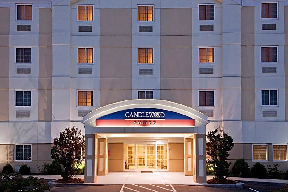Candlewood Suites-West Springfield By IHG
