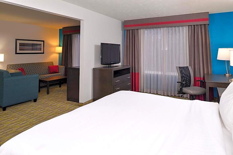 Holiday Inn Express Hotel & Suites Omaha West By IHG