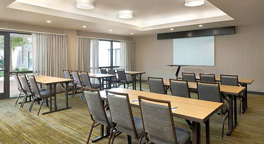 Courtyard by Marriott Austin Round Rock