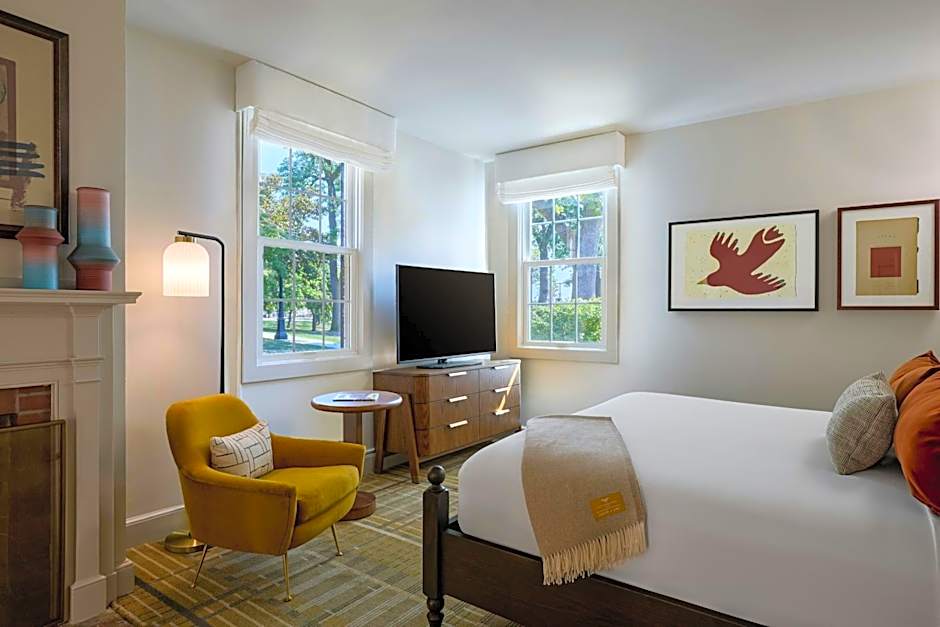 Dearborn Inn, Autograph Collection