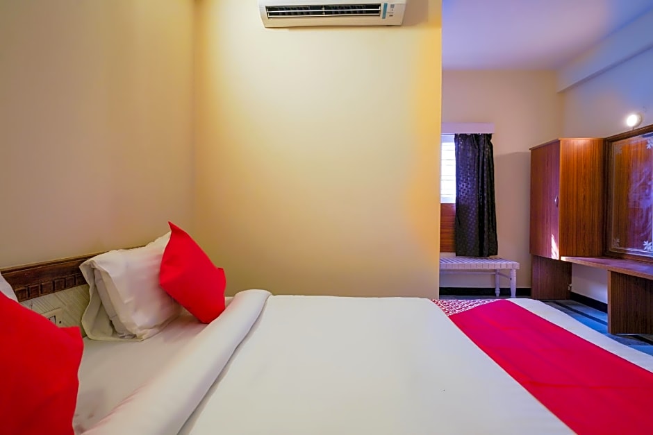 Hotel O Raja Residency Near Snow World