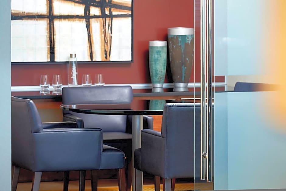 Montreal Airport Marriott In-Terminal Hotel