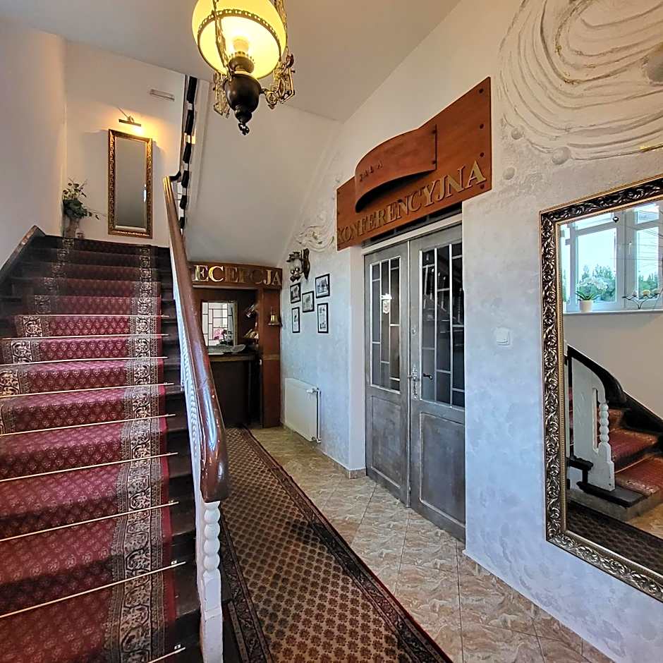 Pałacyk Srebrna Fala