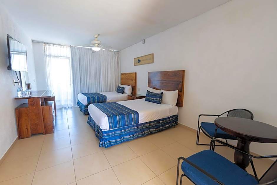 Costa Alegre Hotel & Suites