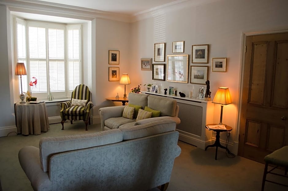 The Hollies Bed and Breakfast