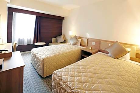 Twin Room - Non-Smoking