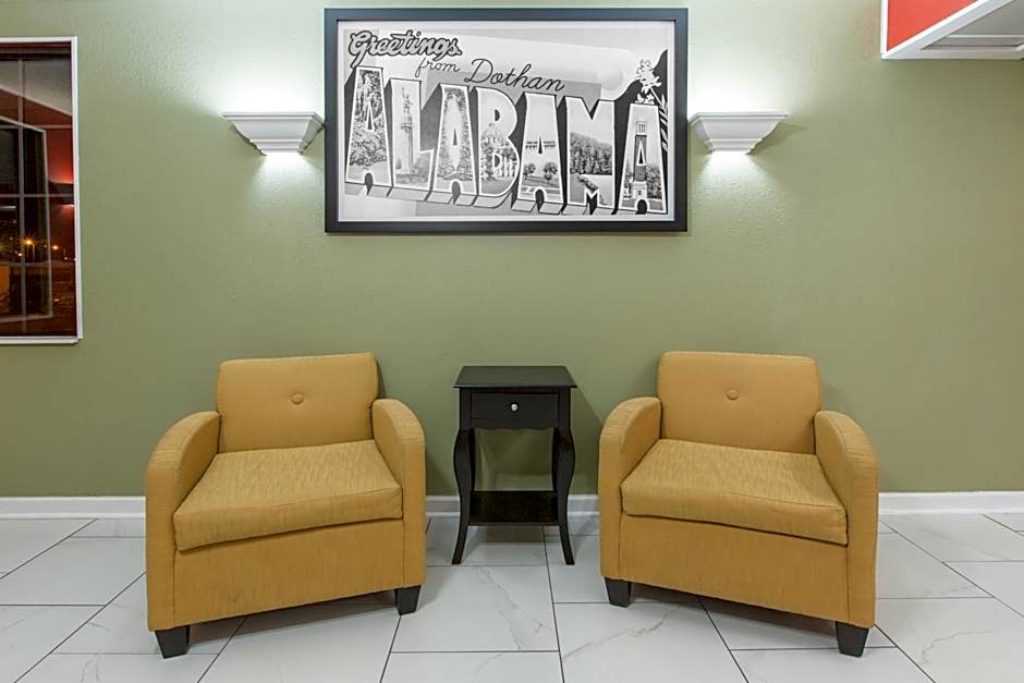 Super 8 by Wyndham Dothan