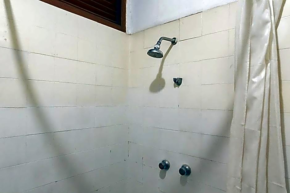 RedDoorz Plus @ Sukamulya Pasteur 2