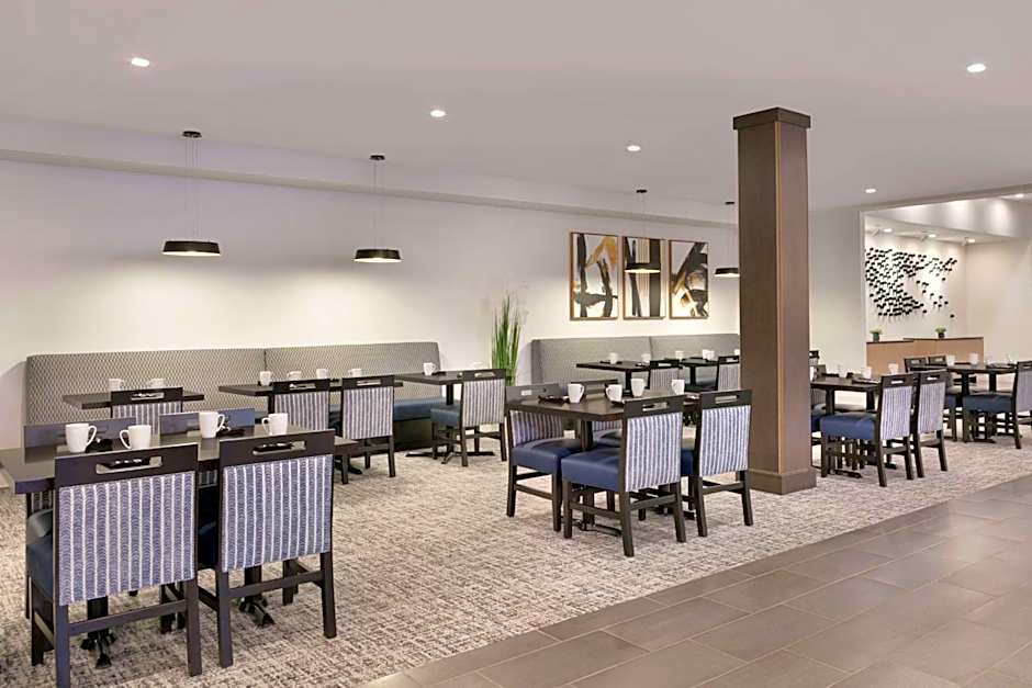 DoubleTree by Hilton Canton Downtown, OH