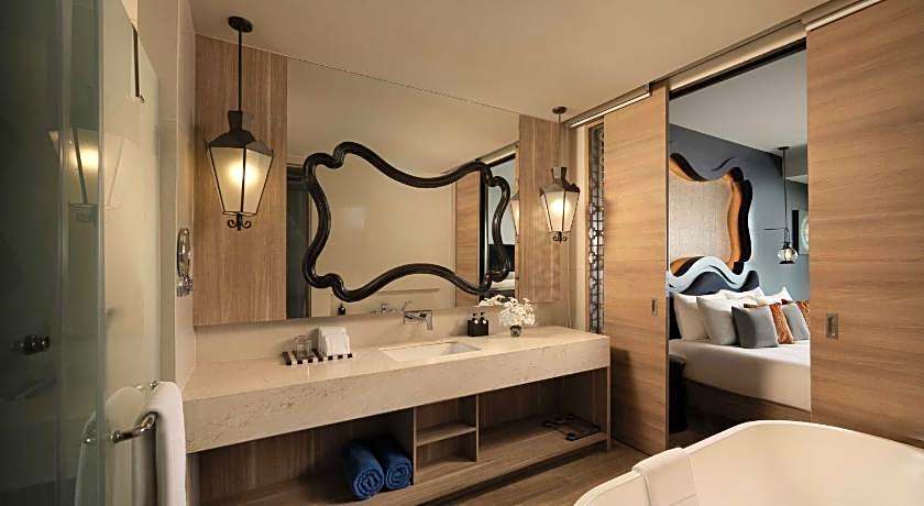 Avista Grande Phuket Karon MGallery