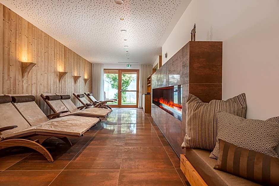 Skylodge Alpine Homes