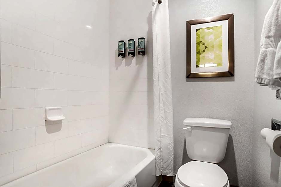Country Inn & Suites by Radisson, Montgomerty East I-85