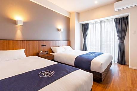 Superior Family Room