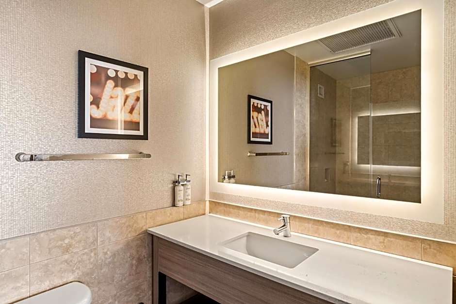 Holiday Inn Baton Rouge College Drive I-10 By IHG