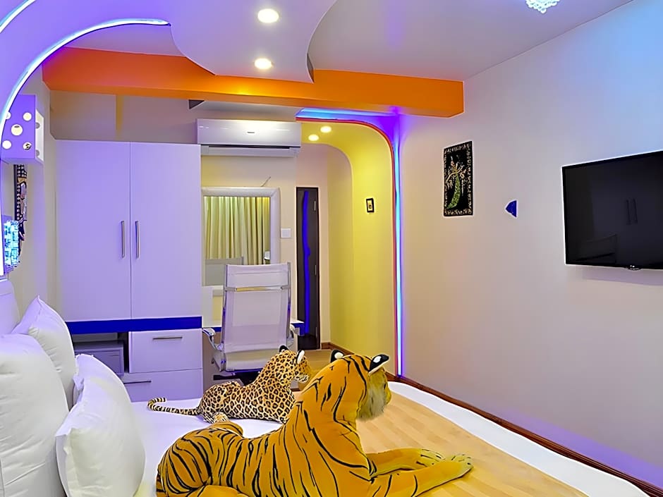 Royal Penguin Boutique Hotel & Spa