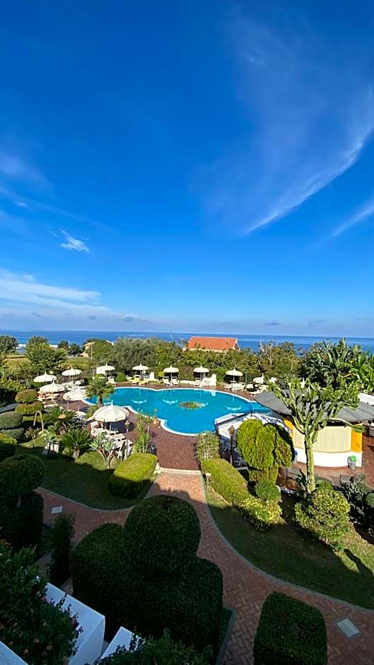 Hotel Tirreno