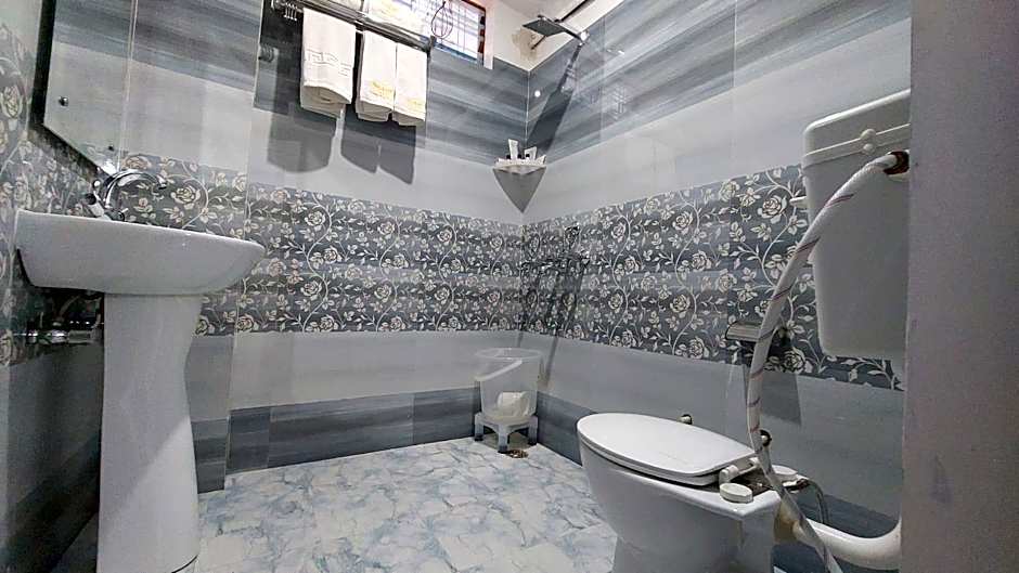 Hotel Aman Residency