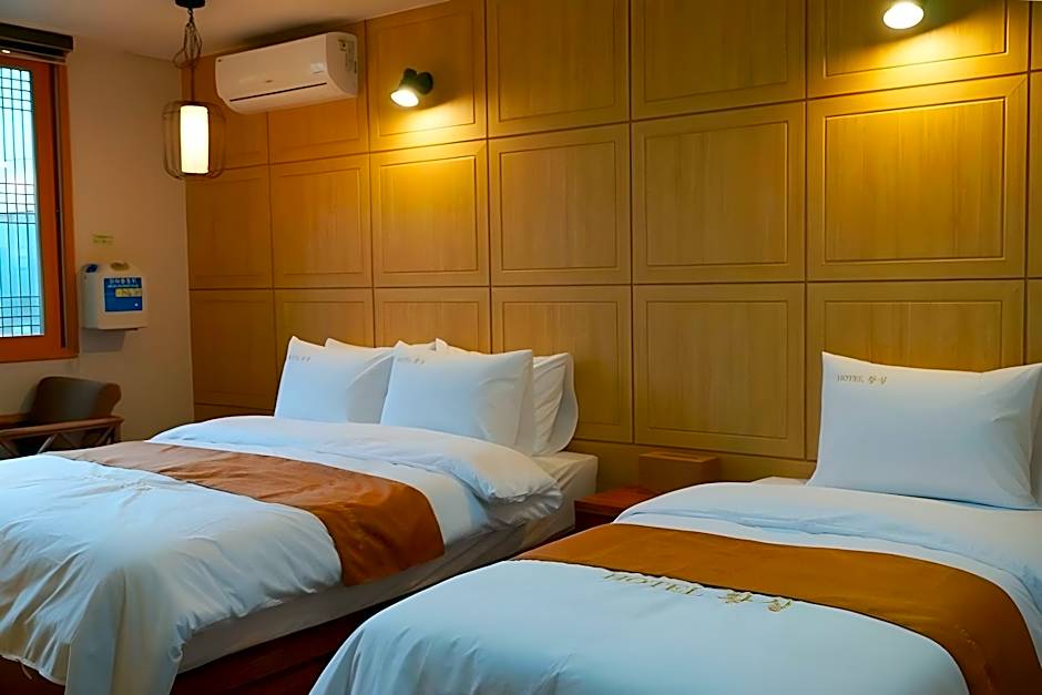 Jeonju Hwangsil Gwangwang Hotel