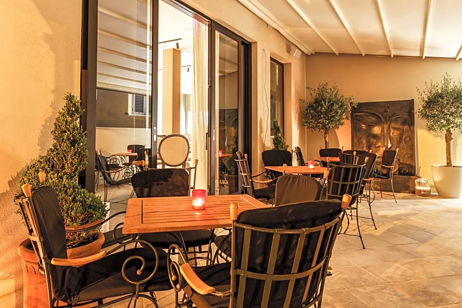 Adiya Signature Hotel ex Pietra