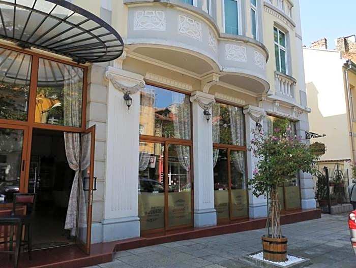 Family Hotel Chiplakoff