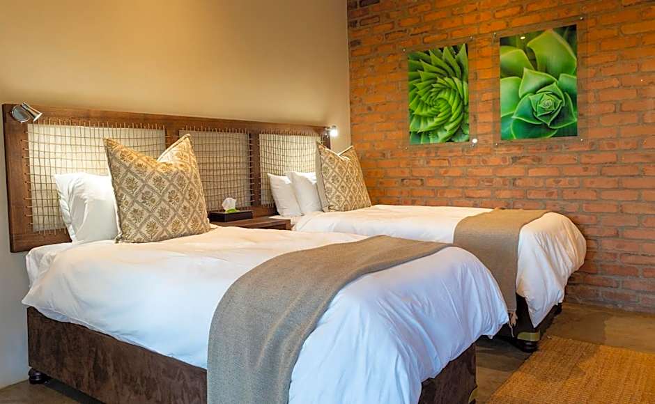Hilton Bush Lodge & Function Venue