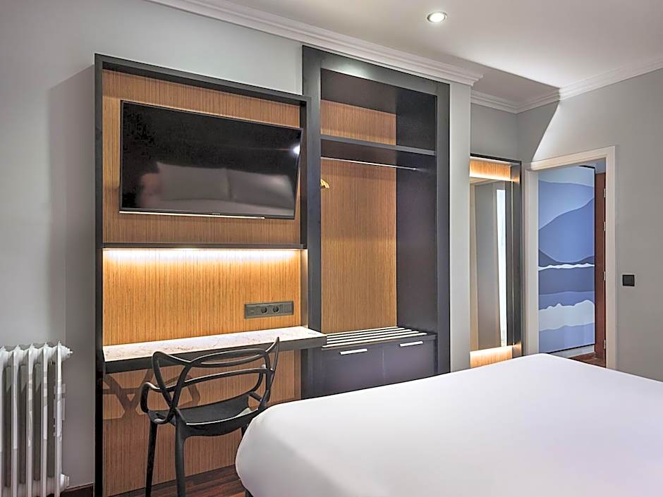 Ibis Styles Figueres Ronda