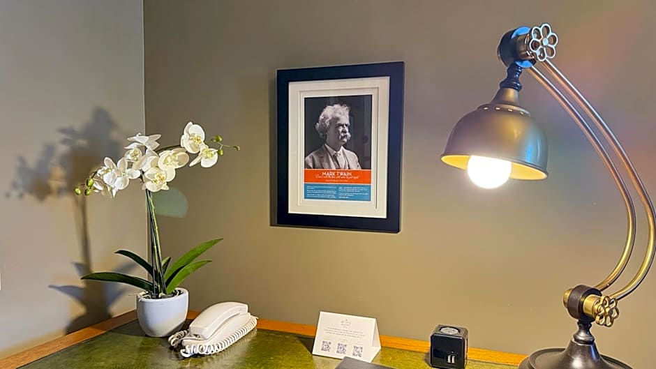 Art Deco Masonic Hotel