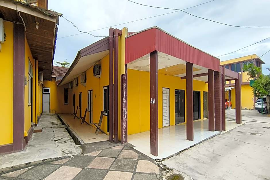 Hotel O Wisma Flamboyan NearTaman Makam Pahlawan