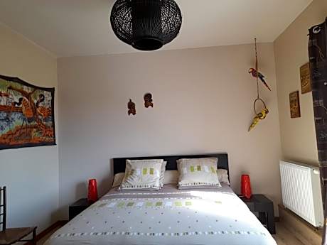 Queen Room with Garden View