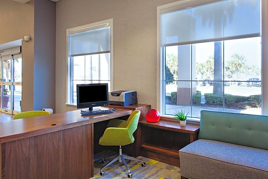 Holiday Inn Hotel & Suites Daytona Beach On The Ocean By IHG