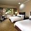 Coast Burbank Hotel