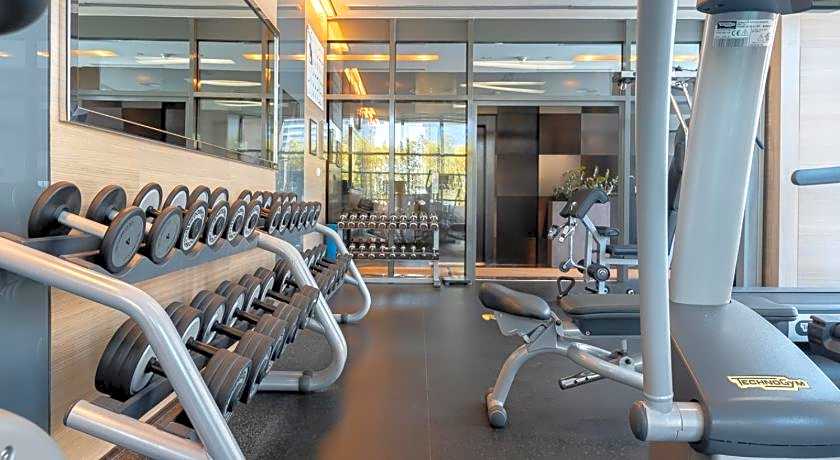 The Radisson Blu Residence, Dubai Marina