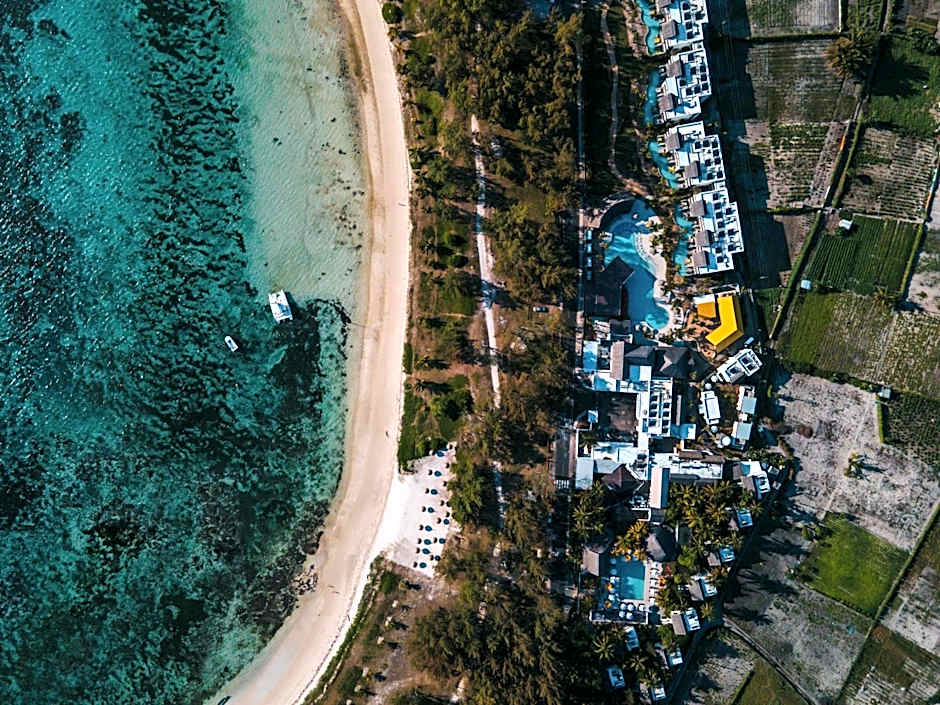 Sunrise Attitude (Adults Only)