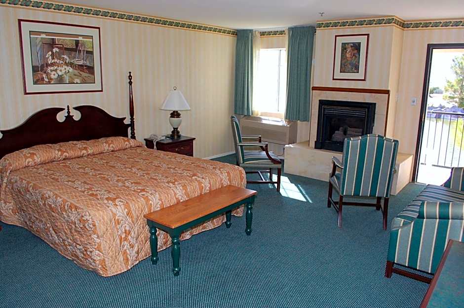 Longstreet Inn & Casino