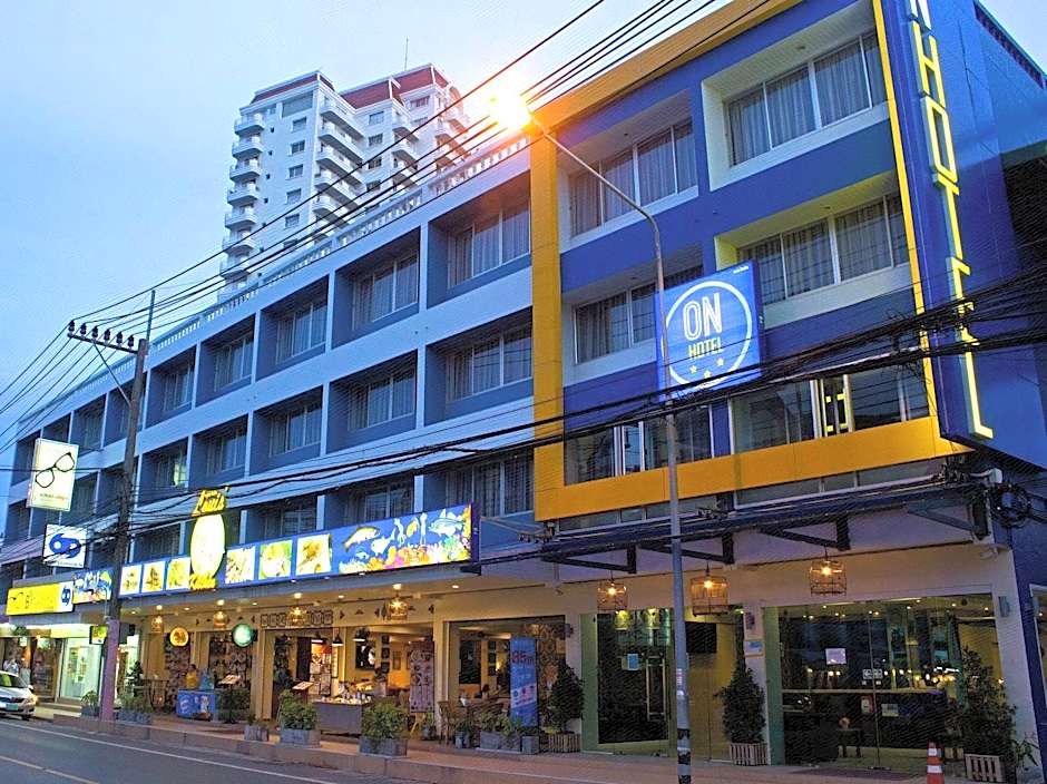 ON Hotel Phuket - SHA
