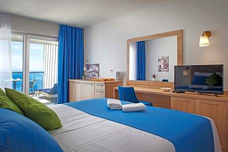 Double Room with Terrace