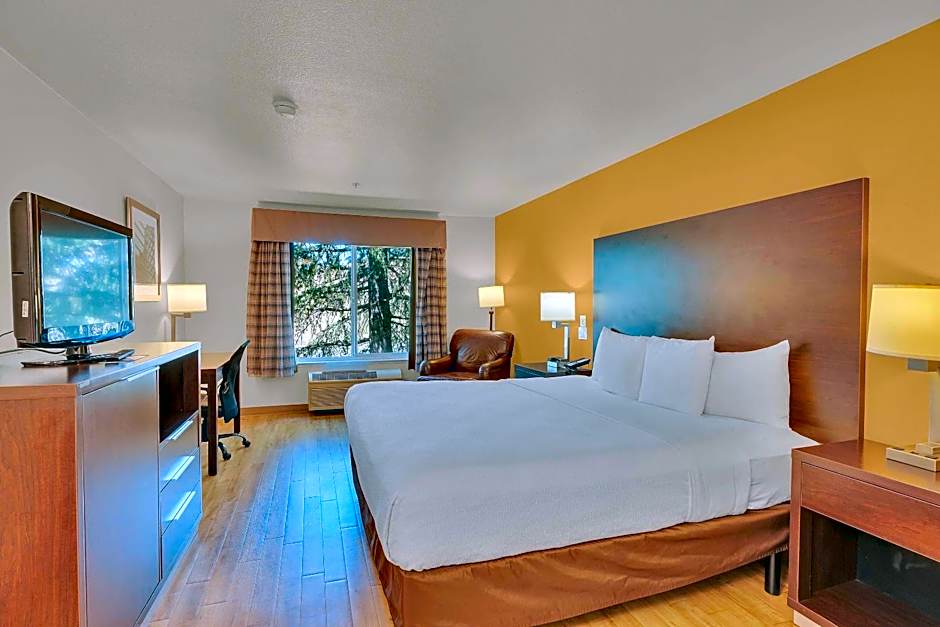 Quality Inn Near Six Flags Discovery Kingdom-Napa Valley