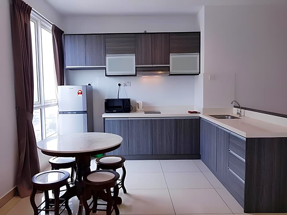 Merlene Suites at Mansion One (Formerly Known as Mansion One Suites)