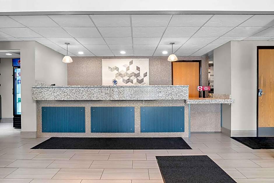 Best Western PLUS Flint Airport Inn & Suites