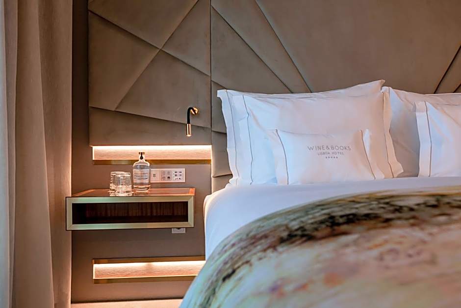 Wine & Books Lisboa Hotel